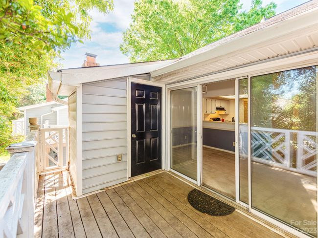 2946 Iron Gate Lane, Condo with 2 bedrooms, 2 bathrooms and null parking in Charlotte NC | Image 13