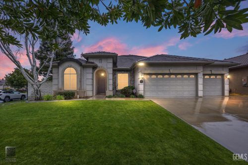 2602 Legend Rose St, Bakersfield, CA, 93311-3734 | Card Image