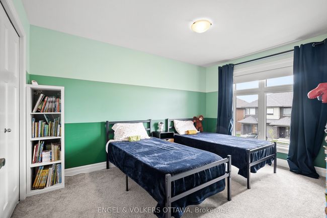 844 Quartet Ave, House attached with 4 bedrooms, 3 bathrooms and 2 parking in Gloucester ON | Image 19