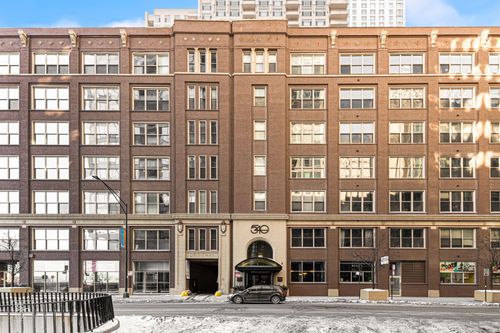 206-540 N Lake Shore Dr, Chicago, IL, 60611-3415 | Card Image