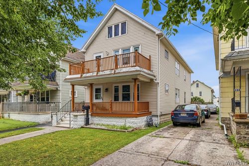 286 Newfield St, Buffalo, NY, 14207-1204 | Card Image