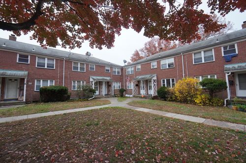 207-207 Franklin Rd, Hamden, CT, 06517-3613 | Card Image