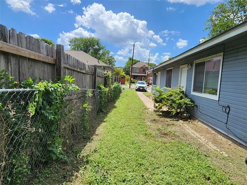 7107 Carver #A Avenue, Austin, TX, 78752 | Card Image