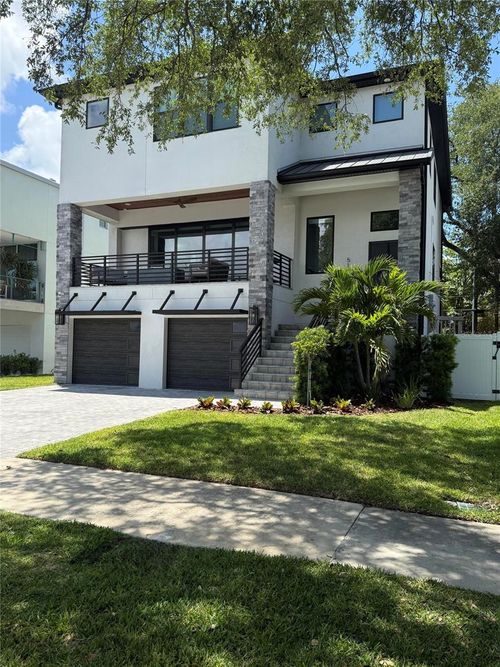 510 Channel Dr, Tampa, FL, 33606-3908 | Card Image