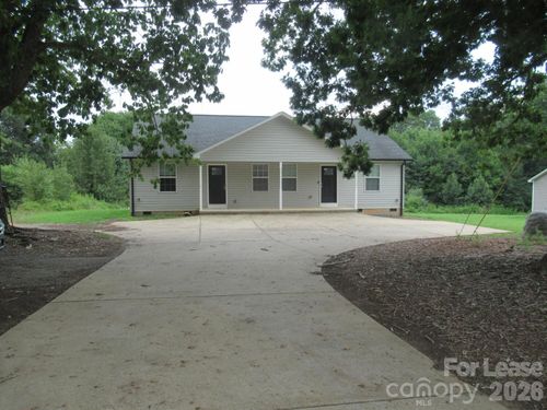 4584 Maiden Hwy, Maiden, NC, 28650-9187 | Card Image