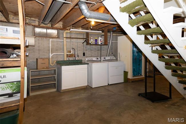 Washer & Dryer Included | Image 18