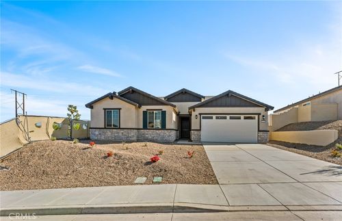 4021 Hudson Ln, Lake Elsinore, CA, 92530-7602 | Card Image