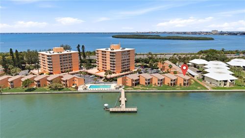 111-7400 Sunshine Skyway Lane S, ST PETERSBURG, FL, 33711 | Card Image