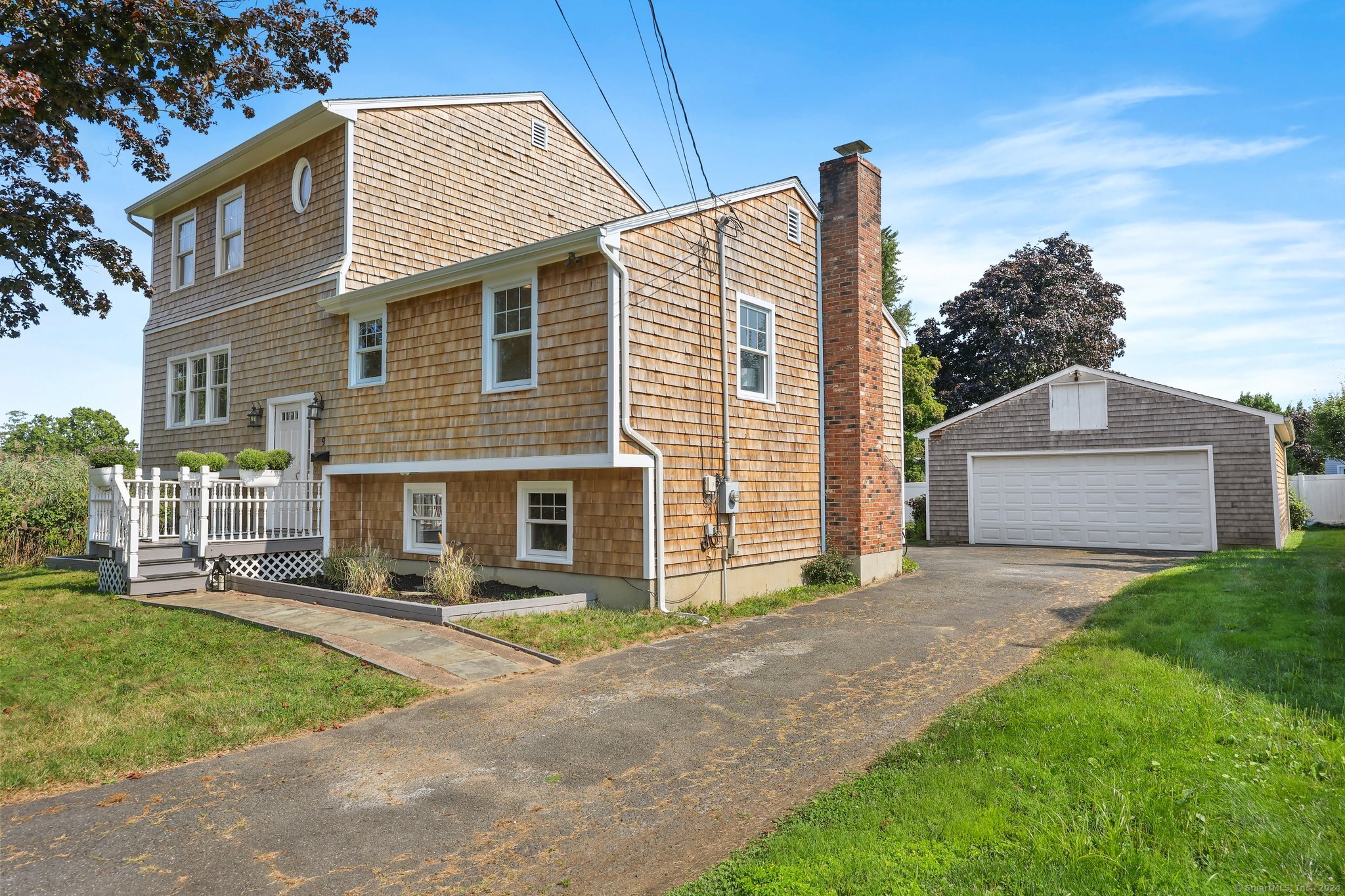 Clinton St, Fairfield, CT 06824