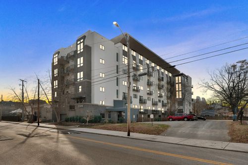 502-1101 18th Ave S, Nashville, TN, 37212-2223 | Card Image