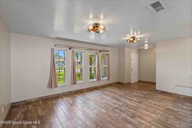 1641 Paragon Rd Se, House other with 3 bedrooms, 2 bathrooms and null parking in PALM BAY FL | Image 5