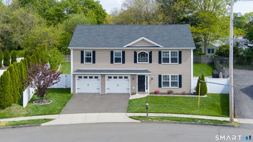 20 Twin Oaks Ter, Milford, CT, 06460-4207 | Card Image
