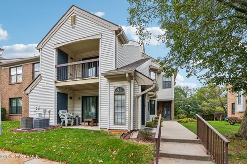 3015-3015 Lighthouse Ln, Parlin, NJ, 08859-2430 | Card Image