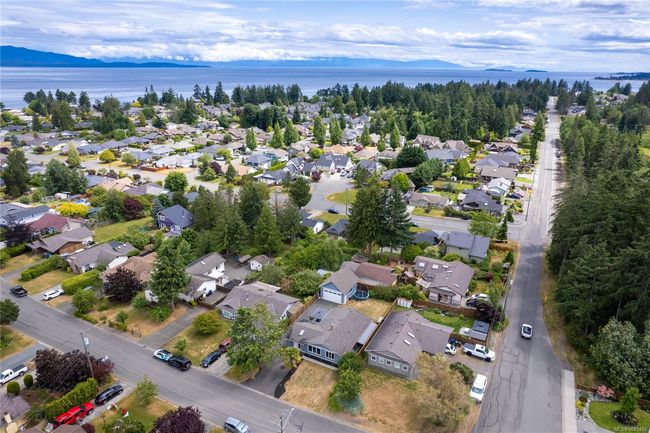 660 Phillips St, House other with 3 bedrooms, 2 bathrooms and 2 parking in Parksville BC | Image 54