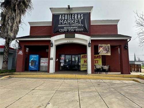 6982 N Winton Way, Winton, CA, 95388-8062 | Card Image