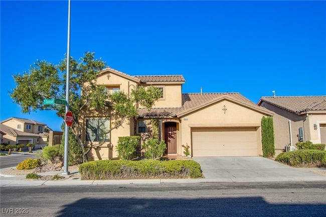 8026 Sunset Creek St, House other with 3 bedrooms, 3 bathrooms and null parking in Las Vegas NV | Image 30