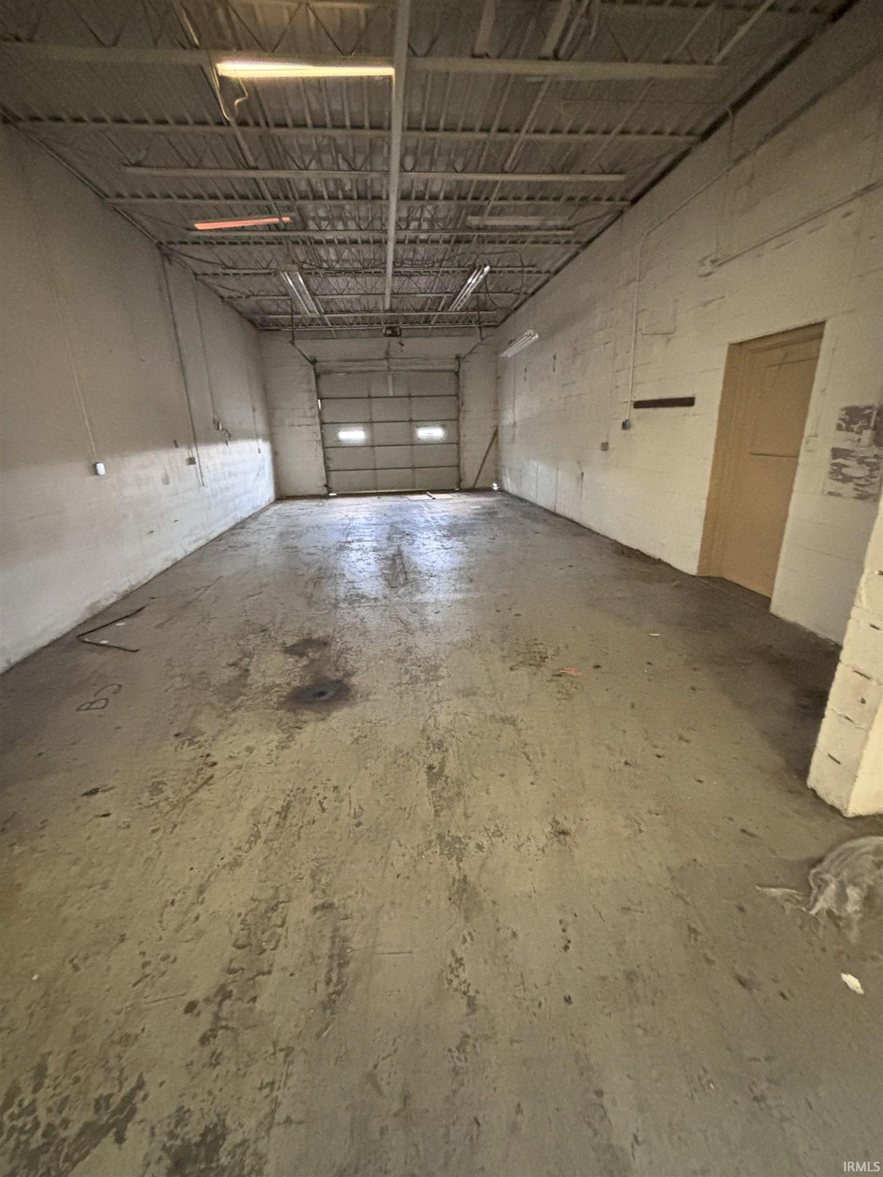 Commercial Lease in Elkhart 2