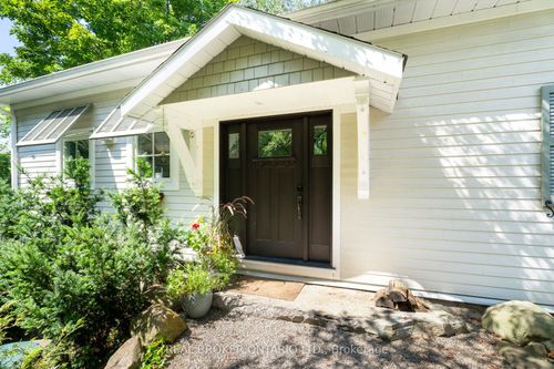 17170 Old Main St, Belfountain, ON, L7K0E6 | Card Image