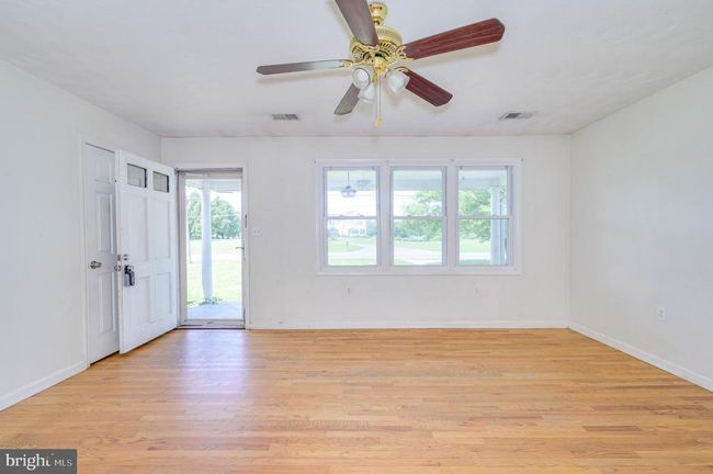 3208 Old Leetown Pike, House other with 3 bedrooms, 2 bathrooms and null parking in RANSON WV | Image 9