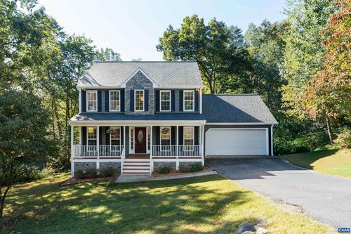 43 Daniels Rd, Barboursville, VA, 22923-9316 | Card Image