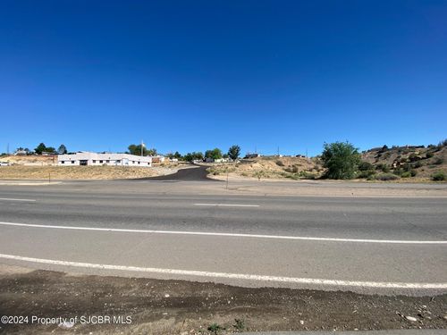 7500 E Main St, Farmington, NM, 87402-5146 | Card Image