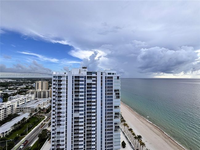 APT-2807 - 1370 S Ocean Blvd, Condo with 2 bedrooms, 2 bathrooms and null parking in Pompano Beach FL | Image 16
