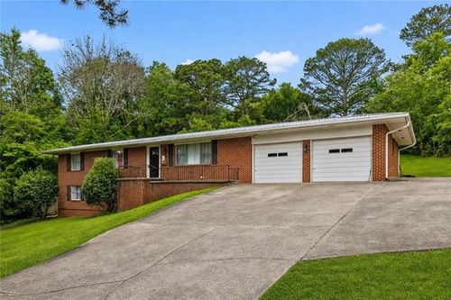 3 Sunrise Dr, La Fayette, GA, 30728-2636 | Card Image