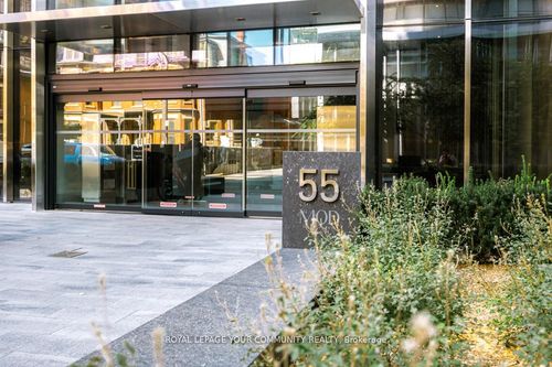 1706-55 Charles St E, Toronto, ON, M4Y0J1 | Card Image