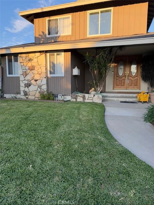 738 De Palma Way, Montebello, CA, 90640-3516 | Card Image