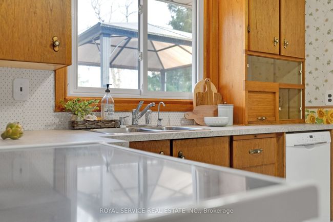 5751 Ochonski Rd, House other with 4 bedrooms, 1 bathrooms and 4 parking in Orono ON | Image 16