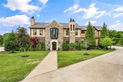 3800 W Norwood Pl, Fayetteville, AR, 72704-6508 | Card Image