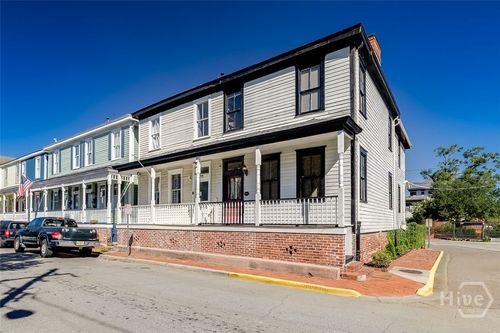 546 E Gaston St, Savannah, GA, 31401-5137 | Card Image