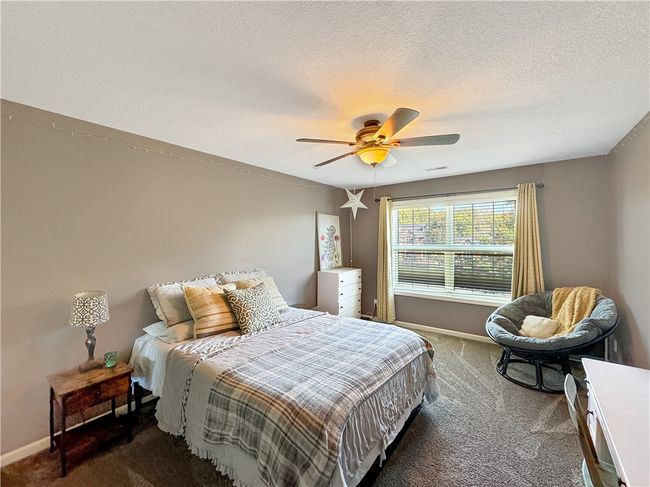23 Stonegate Dr, House other with 5 bedrooms, 3 bathrooms and null parking in Charleston IL | Image 25