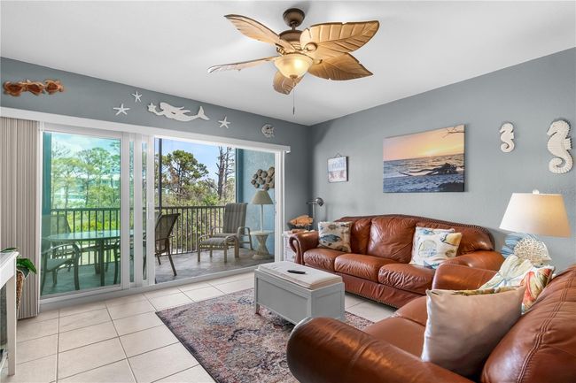 Living Room | Image 13
