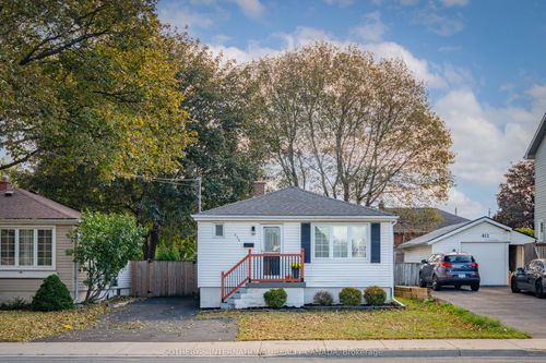 416 Fennell Ave E, Hamilton, ON, L9A1T9 | Card Image