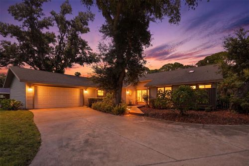 881 Pinto Cir, Nokomis, FL, 34275-1641 | Card Image