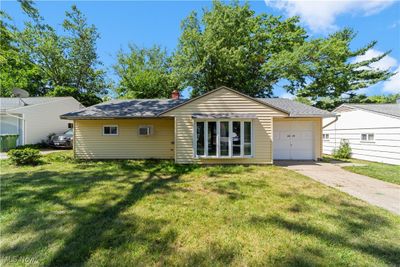 5832 Kings Highway, House other with 3 bedrooms, 1 bathrooms and null parking in Parma Heights OH | Image 1