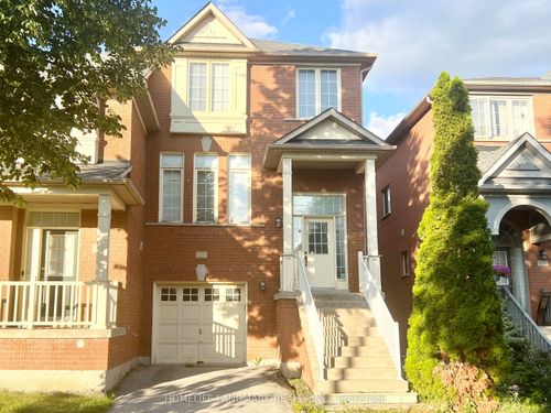 19 Fairlawn Ave, Markham, ON, L6C2E7 | Card Image