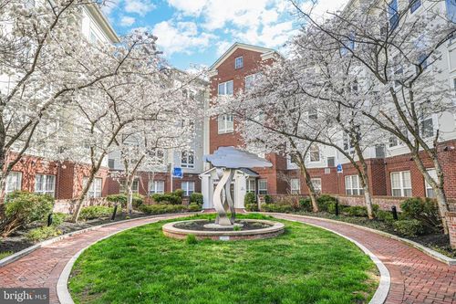 apt-113-801 S Greenbrier St, ARLINGTON, VA, 22204-2731 | Card Image