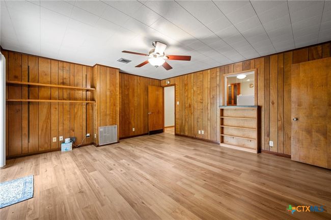 201 Hillcrest Dr, House other with 4 bedrooms, 2 bathrooms and null parking in Luling TX | Image 11