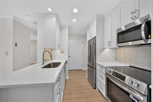 b-603-300 Johnson Ferry Rd Ne, Sandy Springs, GA, 30328-4183 | Card Image