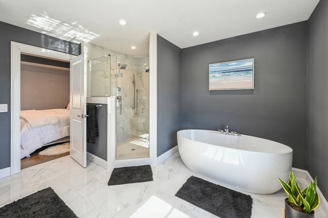 A - 20 Lower Rocks Ln, Condo with 3 bedrooms, 3 bathrooms and null parking in Norwalk CT | Image 23