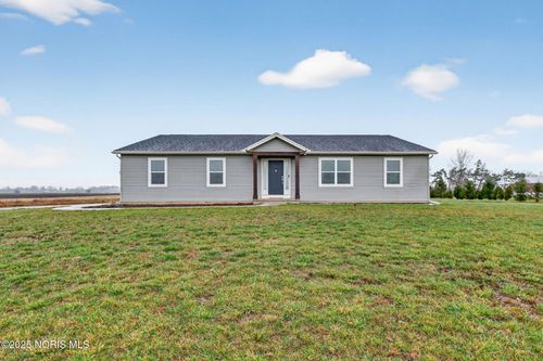 10130 Linwood Rd, Bowling Green, OH, 43402-8836 | Card Image