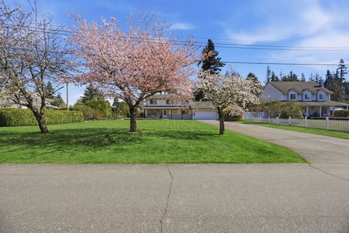 5692 247a St, Langley, BC, V2Z1H2 | Card Image