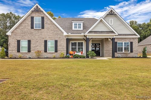 300 Abby Ln, Millbrook, AL, 36054-3261 | Card Image