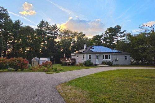 157 Black Plain Rd, Exeter, RI, 02822-2108 | Card Image
