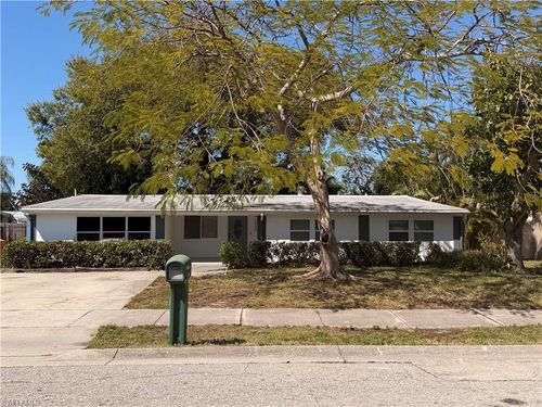 1659 Ricardo Ave, FORT MYERS, FL, 33901-6933 | Card Image