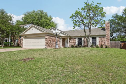 4613 Amherst Ln, Grand Prairie, TX, 75052-4025 | Card Image