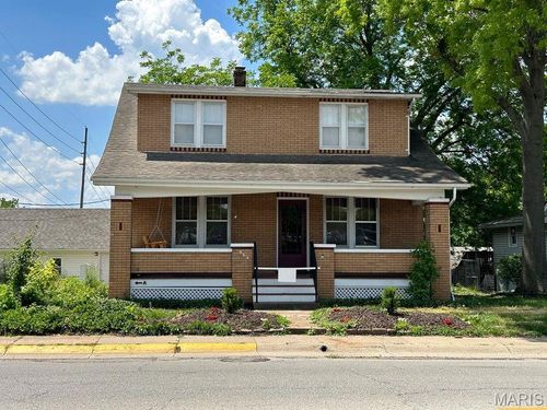 726 E 5th St, Washington, MO, 63090-3106 | Card Image