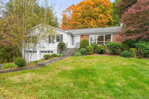 15 Dunhill Drive, Somers, NY, 10589 | Card Image